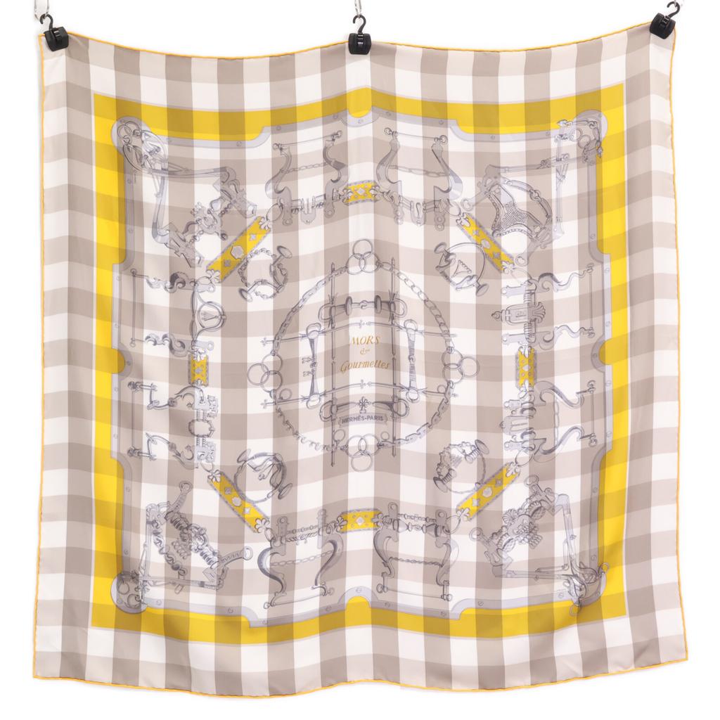 HERMES Mors et Gourmettes Silk Bit and Leash, Carre90 scarf Yellow / GrayUsed