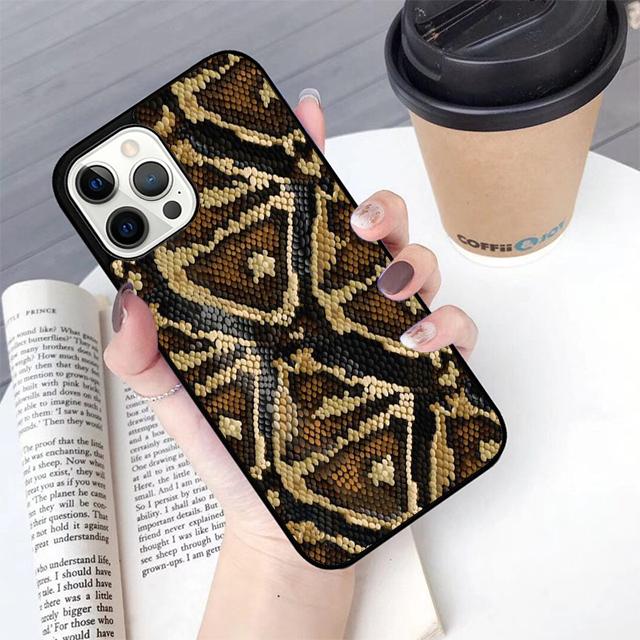Snake Skin Phone Case For Apple iPhone 17 Air Pro Max Plus Coque For iPhone 17 Air 14 15 16 13 12 Max Cover