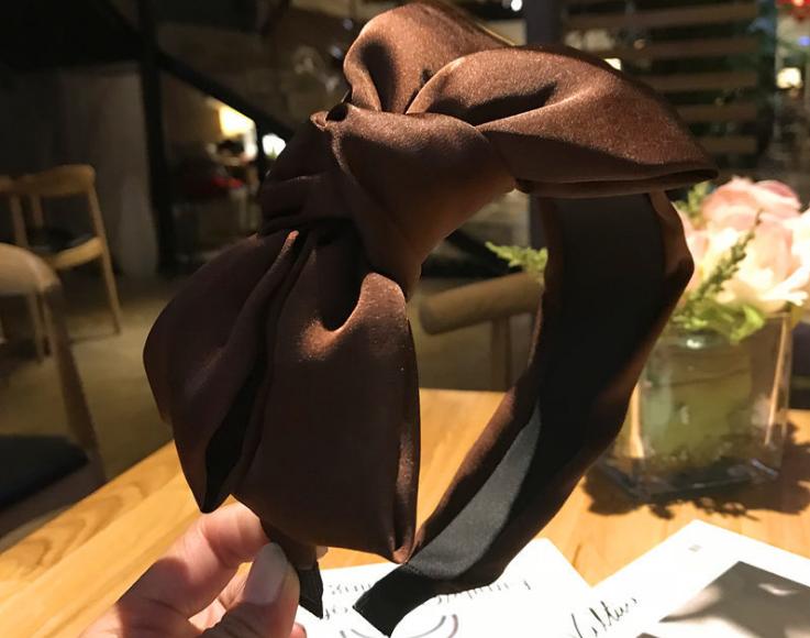 

Темно-зеленый атласный бант повязка на голову для леди элегантный головной убор женские аксессуары для волос однотонная шелковая повязка для волос с бантом широкая