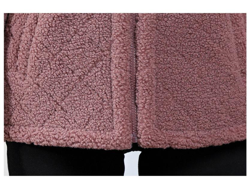 Mom's Autumn/Winter Velvet Hoodie: Thick, Short, Plus Velvet Jacket for Fashionable Middle-Aged and Elderly Women.