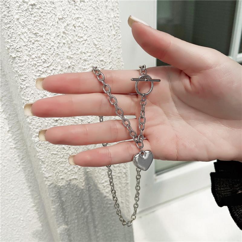 Punk Thick Lock Chain Heart Shape Pendant Choker Necklace For Women Retro Color Metal Neck Chain Female Jewelry Gift