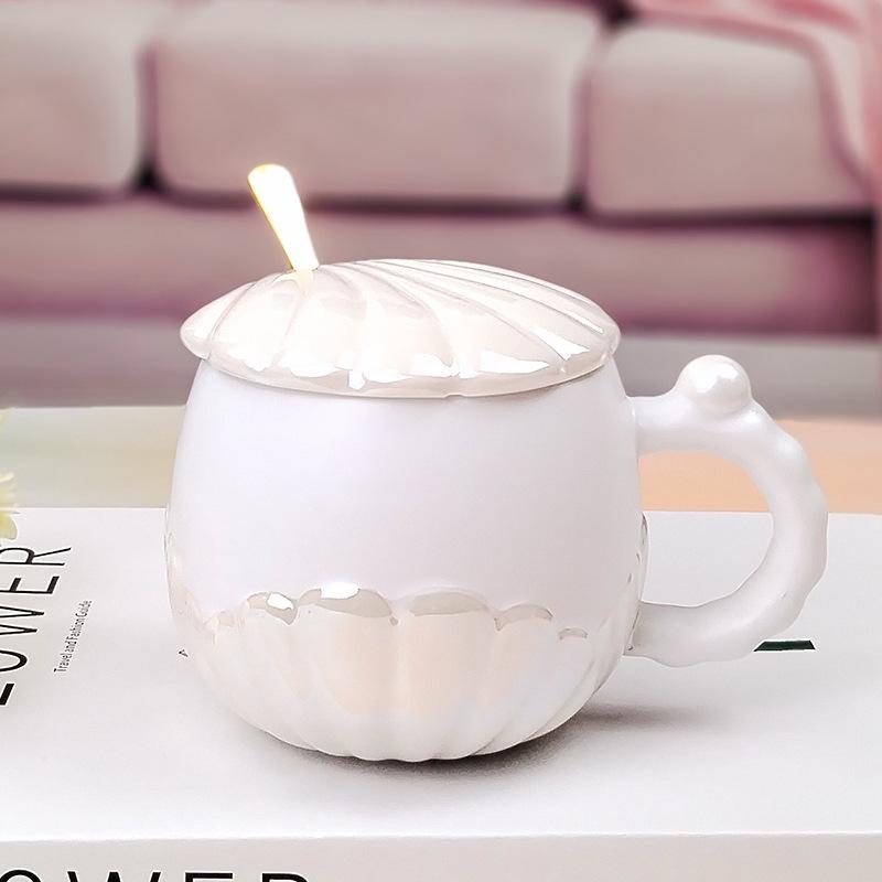 

Nordic style dazzling pearlescent glaze ceramic mug creative pearl handle mug household shell type coffee cup 351ML