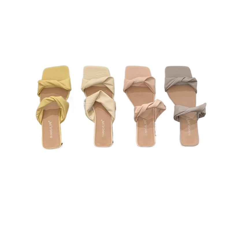 Summer 2025 Women's Square Head Sandals Flat Rubber Sole Simple Design Beach Slippers for Adult Ladies Solid  Slip-On Shoes