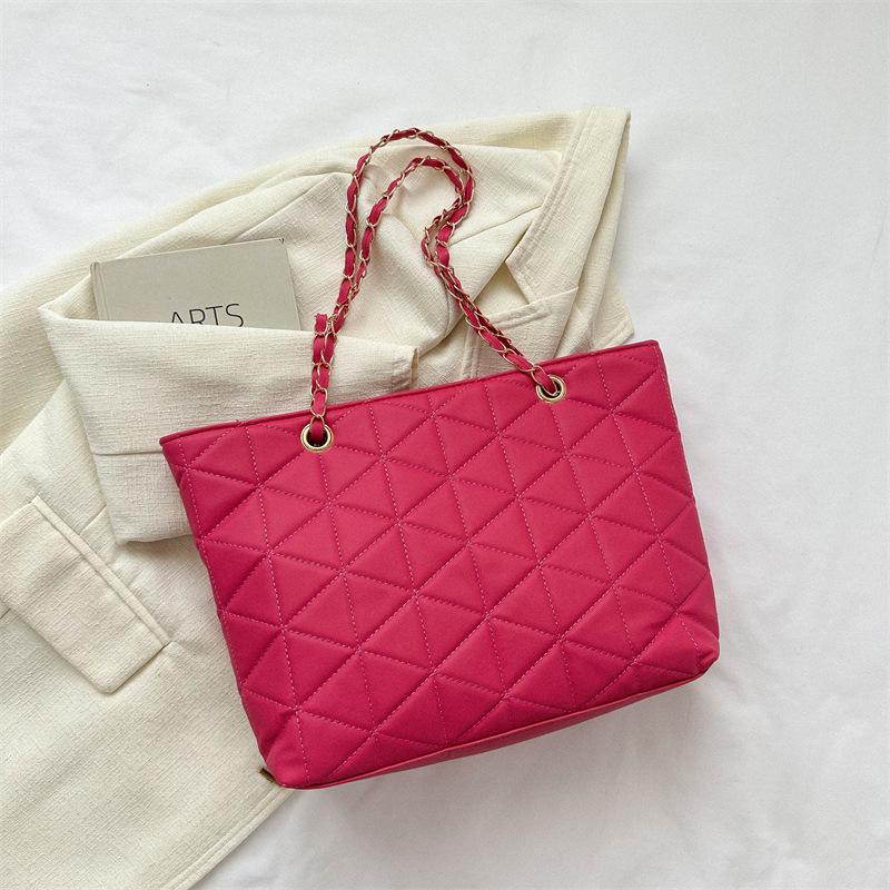 Retro Personalized Chain Tote Bag Summer New Bag Women's Fashion Simple Shoulder Bag Casual Handbag