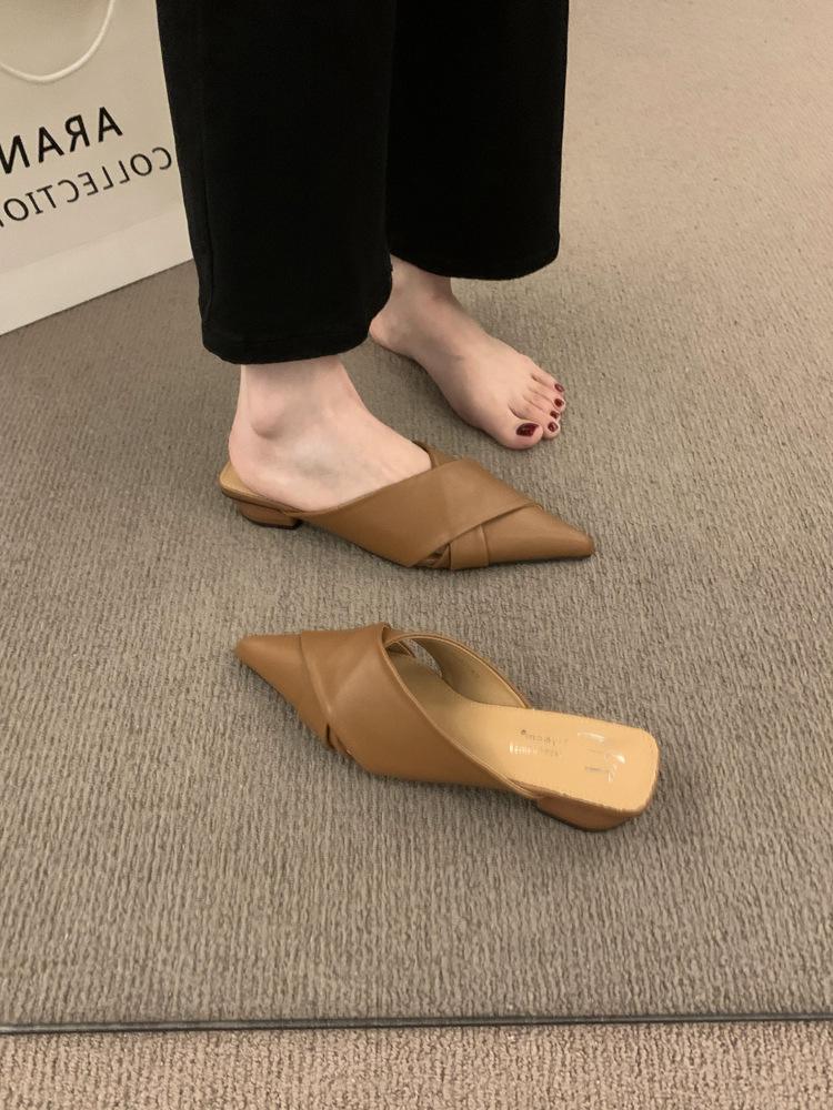 

Ретро сумка голова полушлепанцы женские носят ленивые один педаль модные остроносые туфли мюли летние толстый каблук пустые сандалии 40