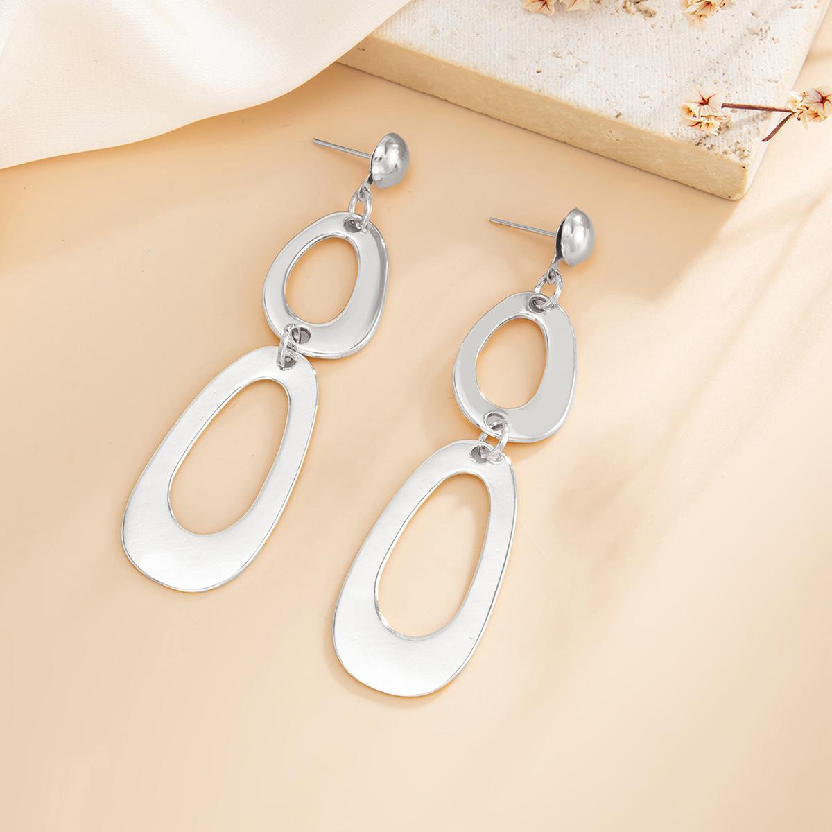 Ins Irregular O-Ring Geometric Necklace, Fashion Versatile Hollow Chain Clavicle Chain For Women 5