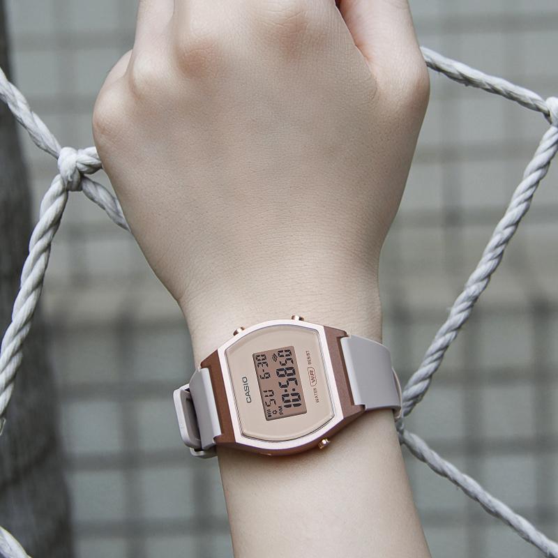 Casio VINTAGE Series-L Digital Display Trendy Fashion Classic Quartz Movement Resin Strap Japanese and Korean Watch Women's Watch Pink LW-204-4ADF