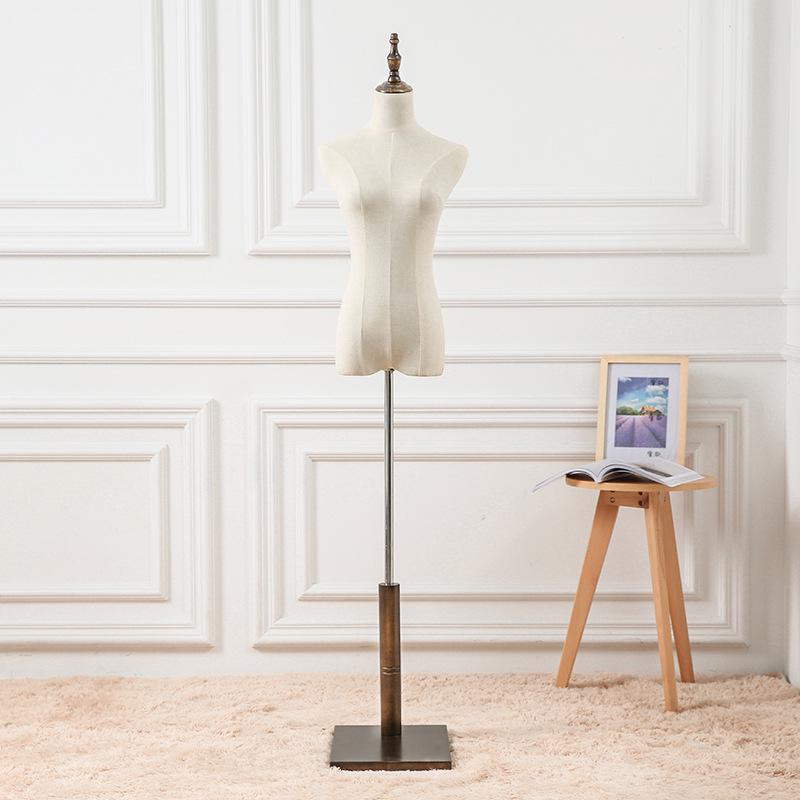 Korean Style Female Mannequin for Clothing and Wedding Dress Display