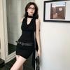 Sommer 2025 Amerikanisches Scharfes Bodycon Mini-Kleid mit Neckholder Wasserfallausschnitt - Sexy, Taillenbetonender Schwarzer Rock