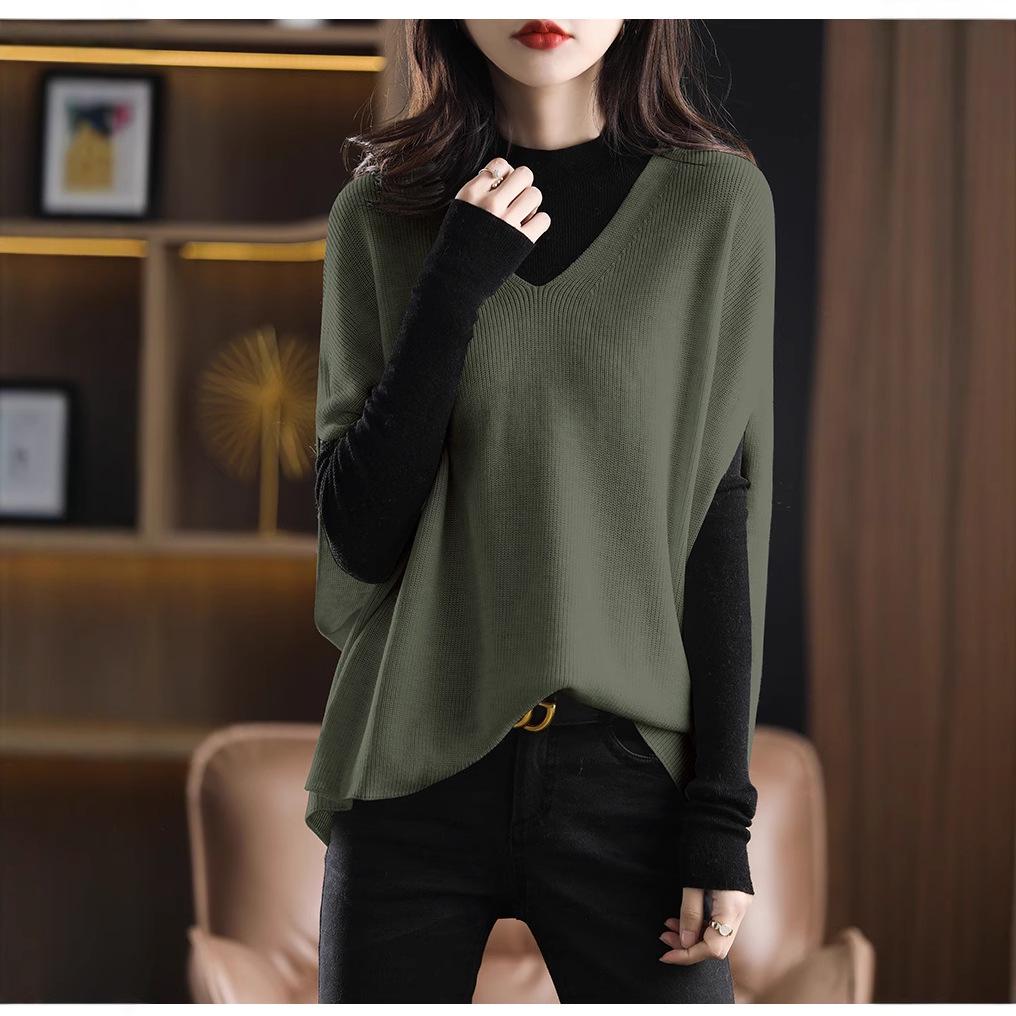 Autumn/Winter 2026 Red V-Neck Batwing Sleeve Sweater