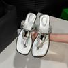 Fashion 36-43 Large-sized Women's Shoes, Fashionable Rhinestone Toe Clippers, Summer Outerwear Bestsellers, Seaside Vacation Flip-flops