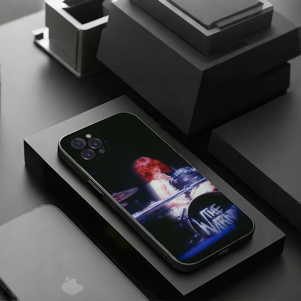 Band T-THE W-Warning Rock Phone Case for iPhone 11Pro 13 12 11 Pro Max 16e 17 Air 16 15 14 Plus 11ProMax