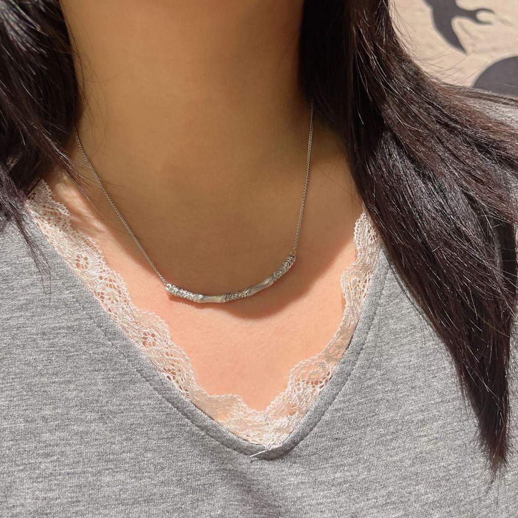 Jindian Has The Same Full Diamond Brushed Bamboo Necklace, High-End Sense Joint High Retro Collarbone Chain.