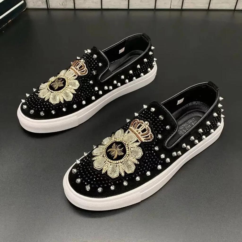 Shoes for Men Leather Casual Shoes Man Fashion Trend Luxury Embroidery Rivet Flat Mens Sneakers Shoes Leisure Slip-on Loafers