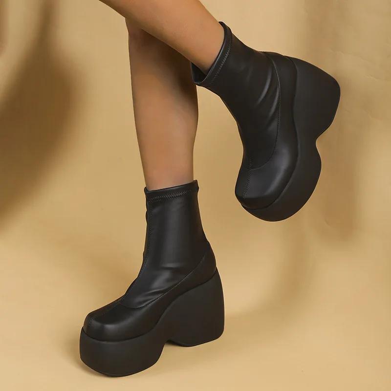 2025 New Gothic Style Sexy Elegant Chunky Platform Women Ankle Boots Big Size 43 Walking Comfy Woman Shoes Platform Shoes boots