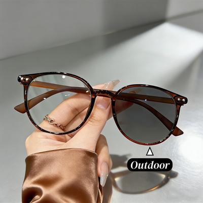 Women Discoloration Photochromic Glasses Men Vintage Classic Round Frame Myopia Glasses Unisex Outdoor Travel Near Sight Eyewear