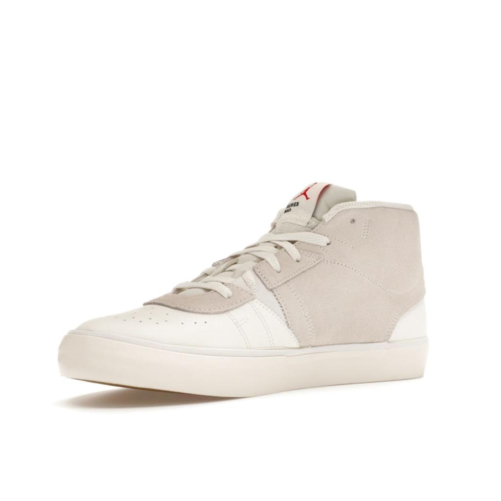 Pánské tenisky Air Jordan Series Mid Sail White Gum-Light-Brown Black DA8026-100