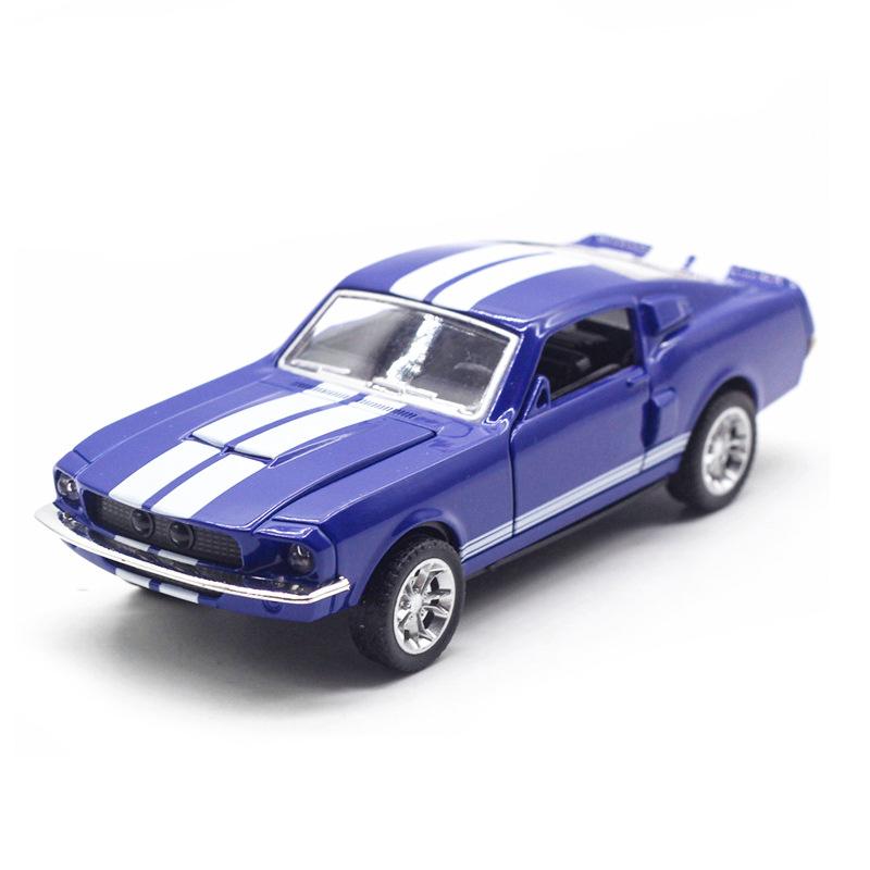 1:32 Model de mașină clasică Ford Mustang din aliaj Mașină de jucărie pentru copii Modelul de mașină Back Force Poate fi deschis
