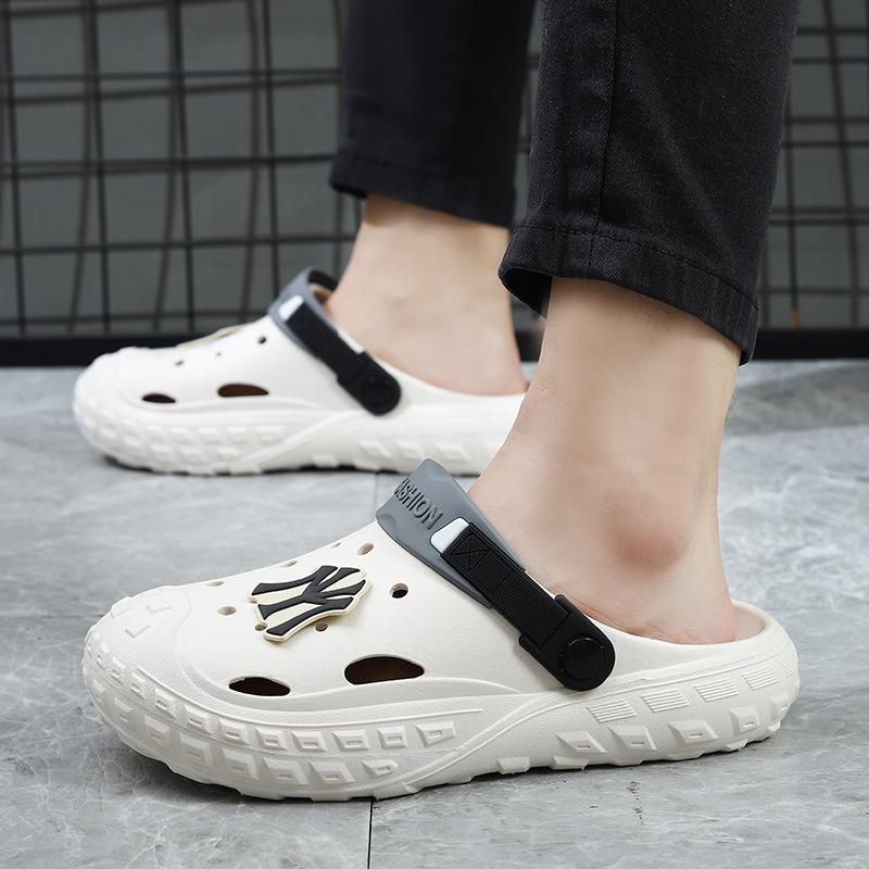 New  for Men Are Not Smelly or Loud In Summer. Soft Thick-soled Non-slip  Are Wear-resistant and Wear Sandals for Men