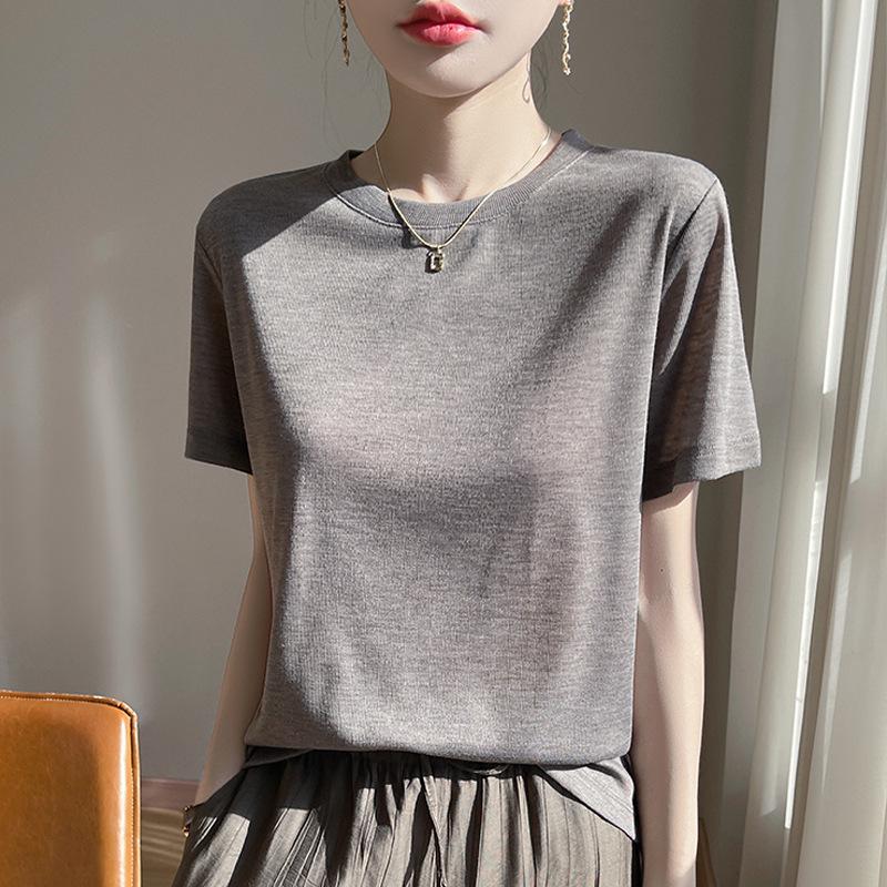 Women s Summer Tencel Lyocell Short Sleeve Round Neck Solid Color Loose Top Medium (90-115 lbs)