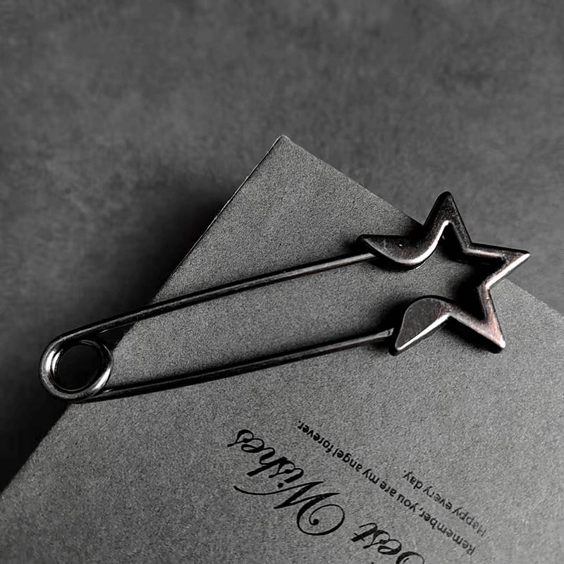 

Ретро Великі Шпильки Для Одягу Металеві Безпечні Шпильки Джинси Сукня Шарф Регульовані Шпильки Аксесуари A2