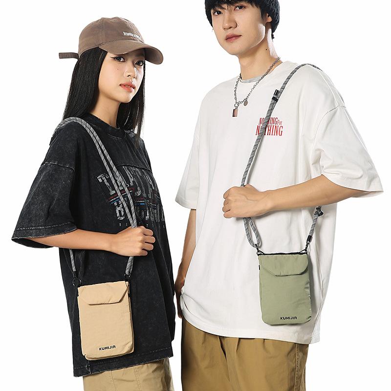 Lightweight and Casual Crossbody Phone Bag, Hand-held Bag, Versatile Outdoor Small Square Bag