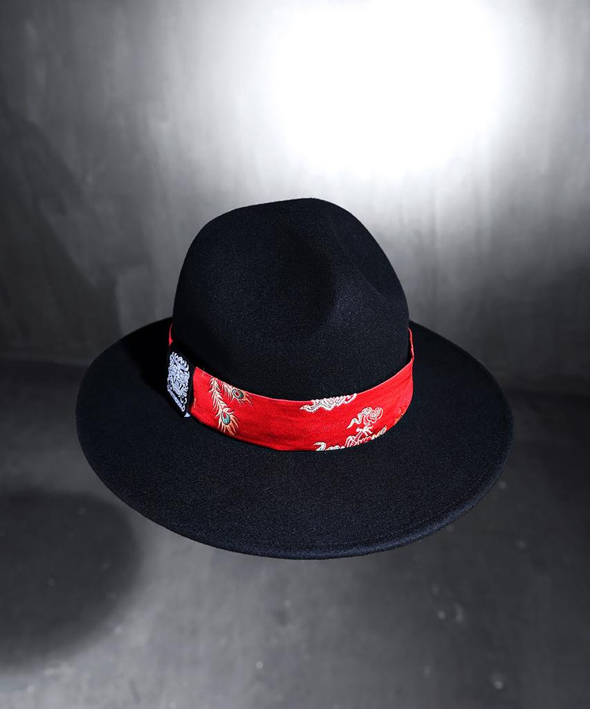 Kileutimuka Oriental Fabric Line Mountain Fedora Red