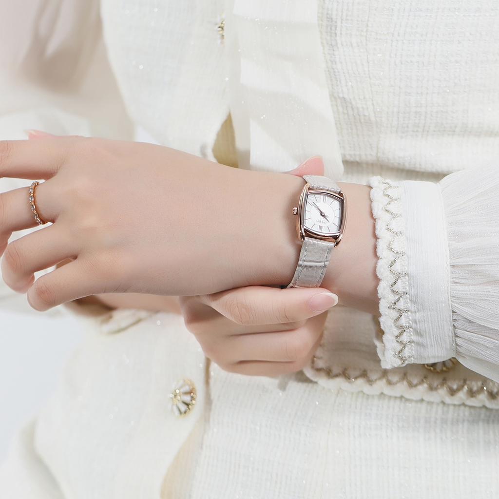 Juli Shi Quartz Watch Retro Watch Women's Fashion Trend Waterproof Student Watch