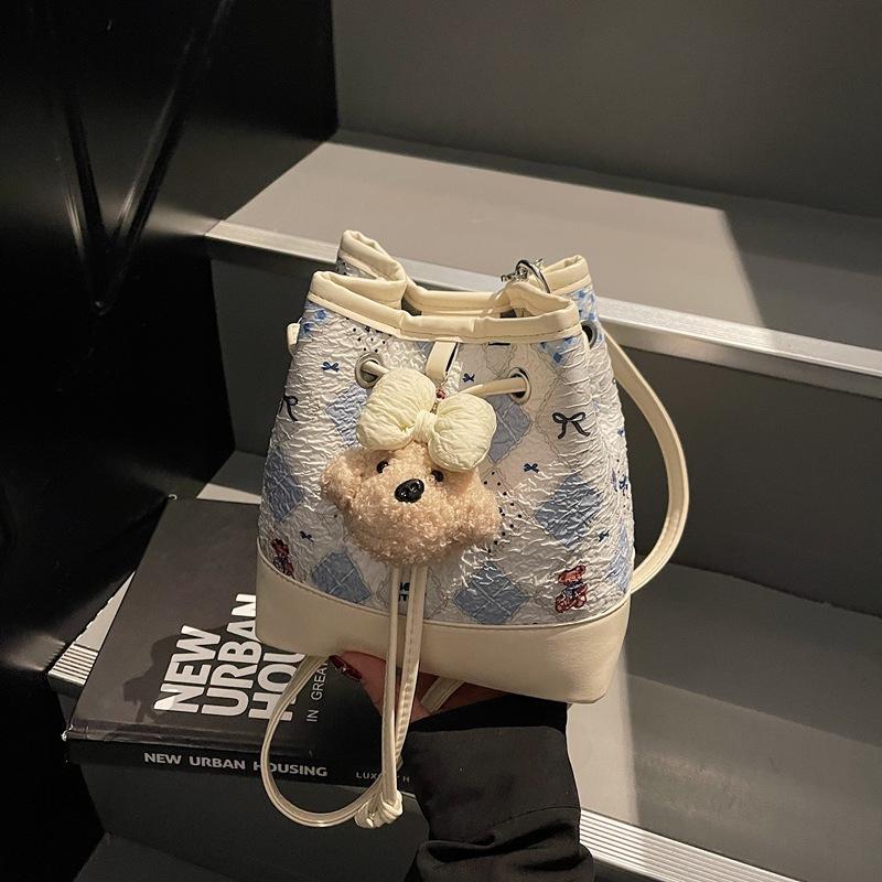 

New Bag Women s Fashion Contrasting Color Large-capacity Shoulder Messenger Bag