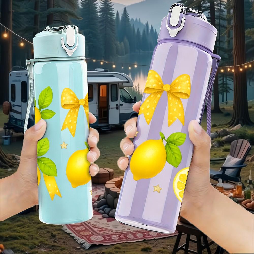 1PC Fresh Yellow Lemon Fruit Pattern 750ml Color Plastic Sports Water Bottle Leakproof Flip Straw Lid Suitable for Sports Office Home Use
