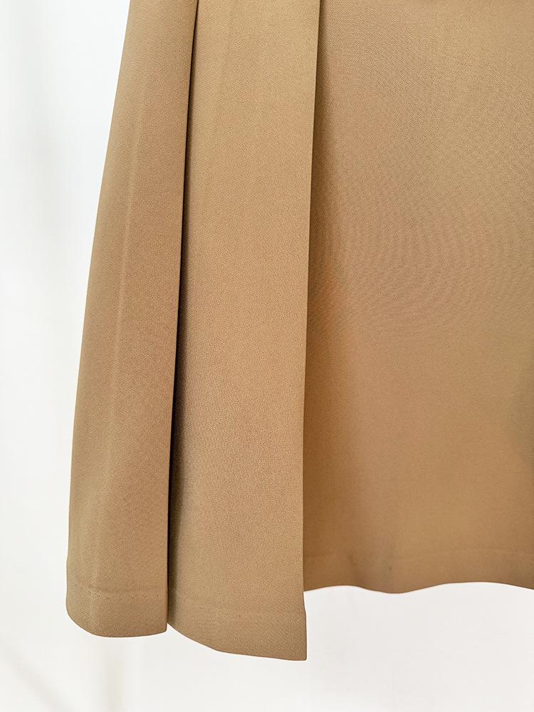 2026 High-End Pleated Mini Skirt with Large Metal Buckle