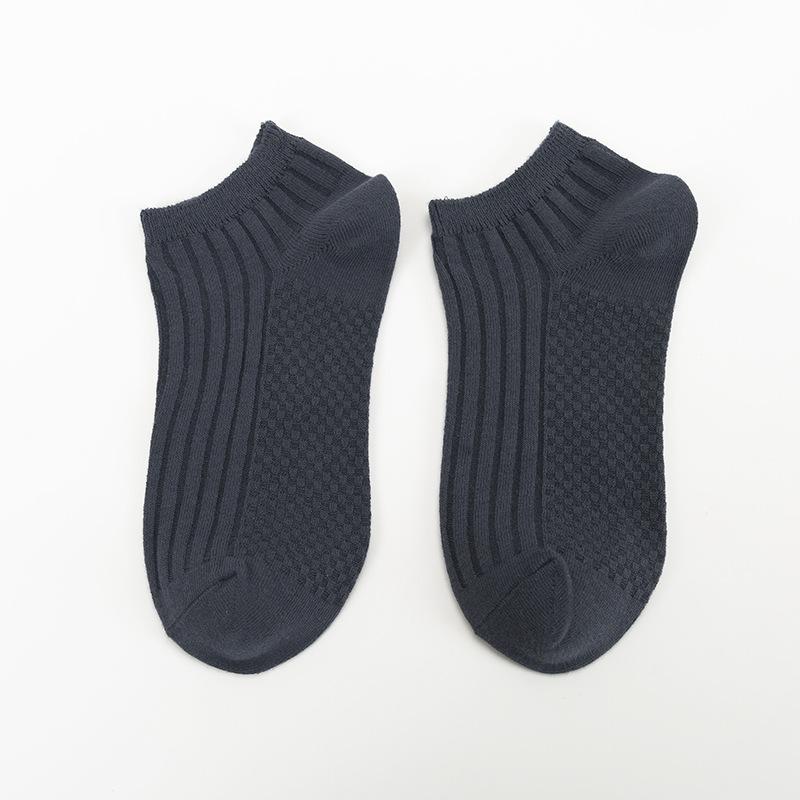 Socks Men's Business and Leisure Spring and Summer Combed Cotton Socks Sweat and Anti-odour Sports Low Invisible Socks
