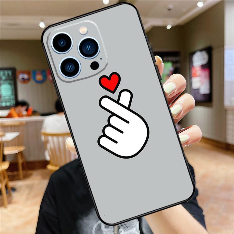 Kpop Finger Heart Case For iPhone 17 16 14 13 12 11 15 Pro Max Mini Plus 16e 17 Air Bumper Cover Accessories
