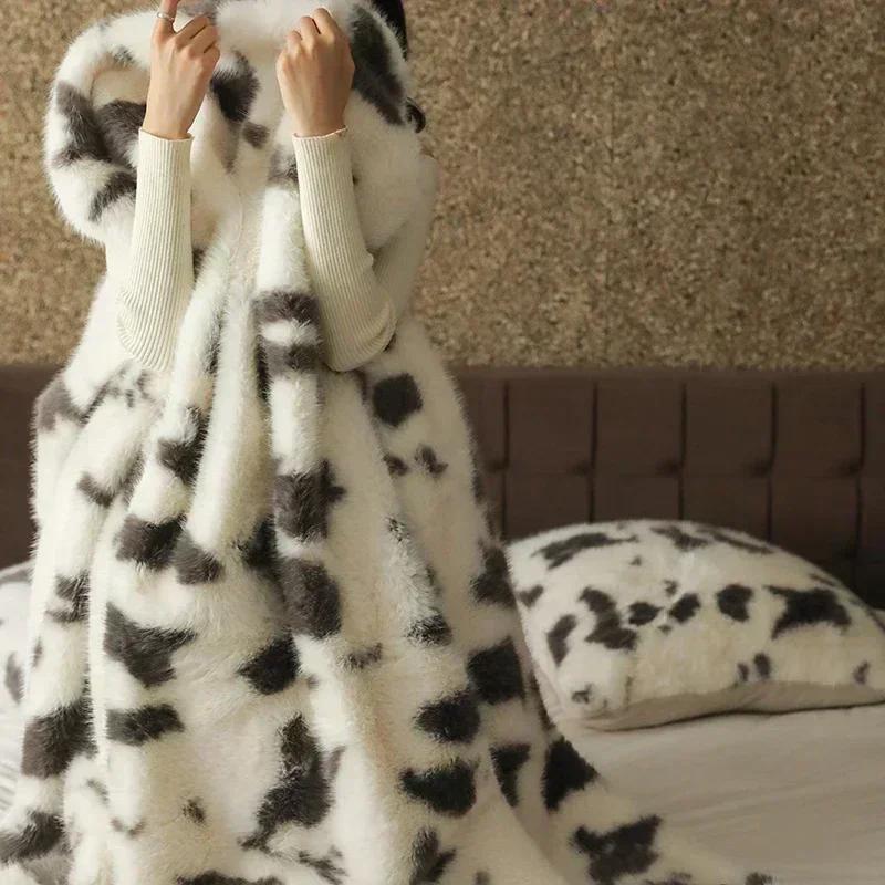 

Искусственный мех лисы Теплое осенне-зимнее одеяло Высококачественные плюшевые Суперкомфортные одеяла для кровати дивана Высококачественное утяжеленное одеяло 160x200cm (63x79in)