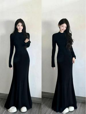 Women's Winter Lotus Fish Tail Dress - Black Knit, Hip-Hugging Long Skirt & Large Windbreaker for Autumn/Winter