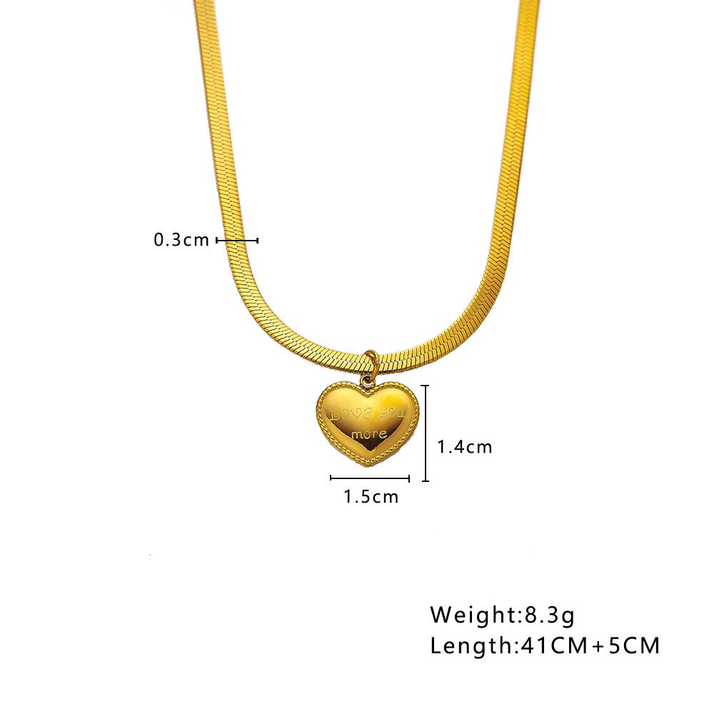 European Heart Pendant Snake Chain Necklace in Titanium Steel золотой
