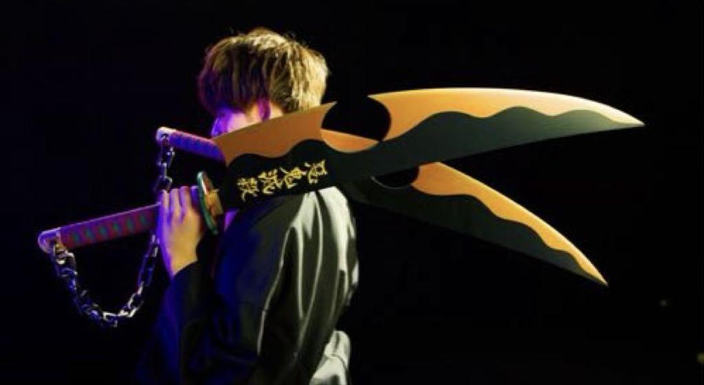 [USED] Demon Slayer PROPLICA Nichirin Sword Uzui Tengen