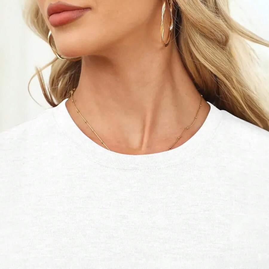 Amada Por El Dios Que Me Ve I Am Loved By God Who Sees Me Print Faith Aesthetic Versatile Spanish Scripture Casual Daily Tops Multicolors