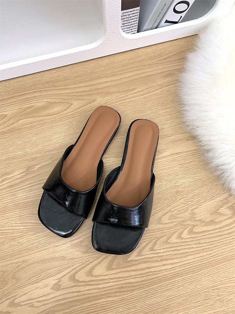 Mode 2025 nouvelles pantoufles designer or/argent femmes plates sandalias mujer slides d'extérieur chaussures d'été femme tongs argent pantuflas