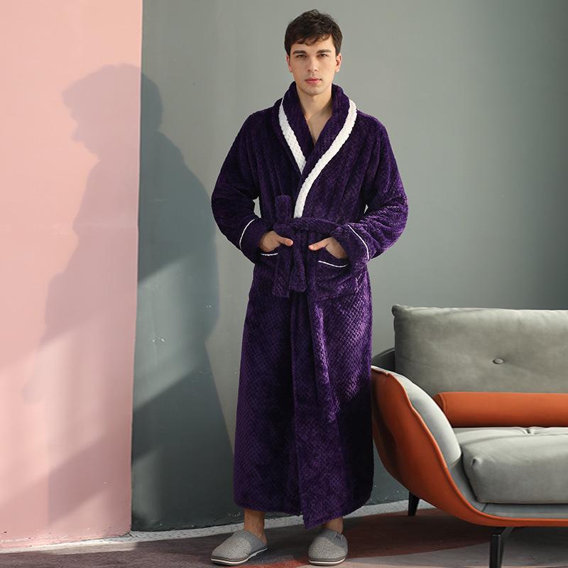 Autumn/Winter Unisex Plus Size Pineapple Plaid Fleece Bathrobe