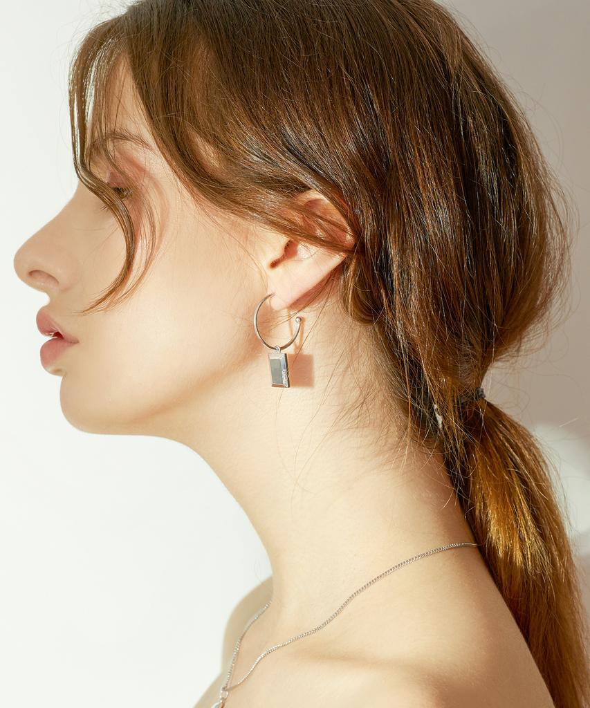 Madin'Ly Cadre Earring