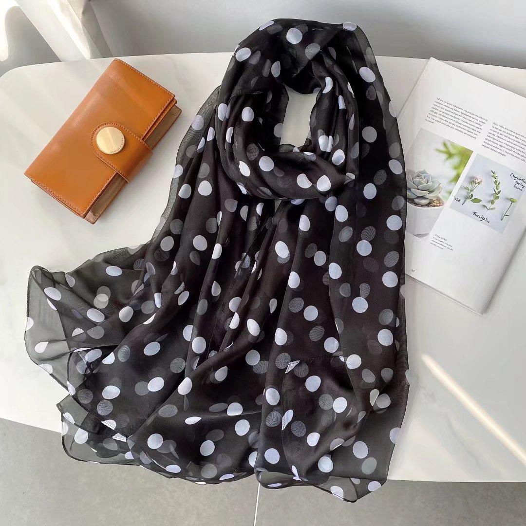 

Silk Scarf Foulard Female Headbanda Luxury Hijab Women Warm Pashmina Beach Stoles Scarves Echarpe Shawl Wrap Echarpe Bandana