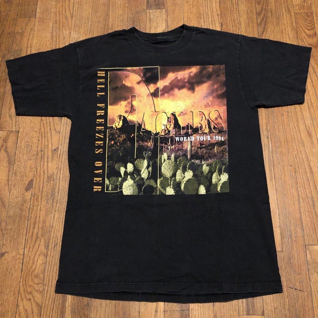 Vintage Graphic Eagles ''Hell Freezes Over World Tour 1994'' T-shirt Unisex Size S-4XL
