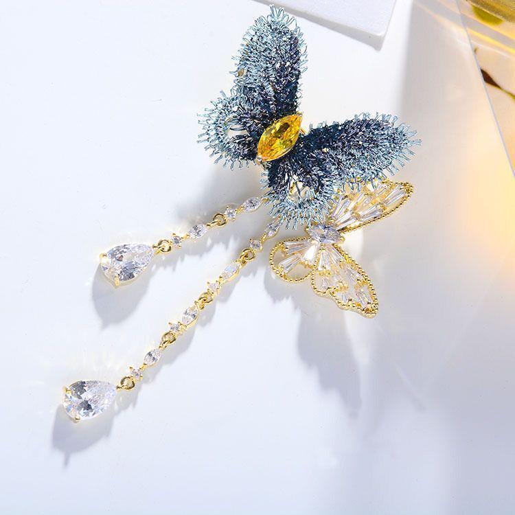 

Кастомна брошка-метелик зі стразами: Стильний, Висококласний, Плісований Дизайн для Аксесуарів для Одягу та Ювелірних Виробів.