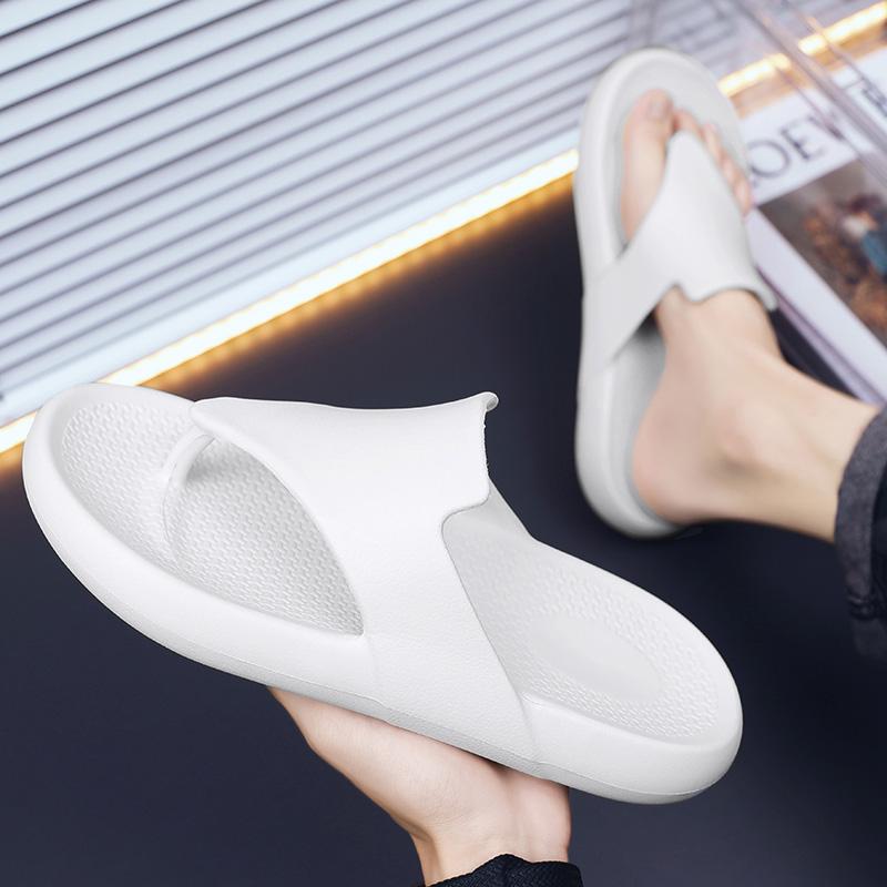 Fashion Men's Slippers Flip Flops Indoor Outdoor Beach Sandals Soft Sole Slides Summer Men Non-slip Home Slippers Flip Flops