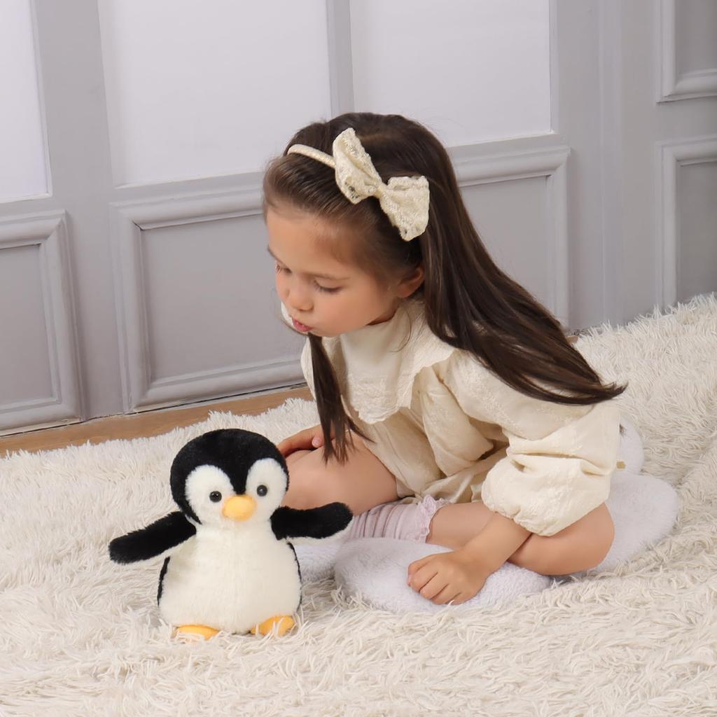 Apricot Lamb Black Penguin Plush Toy for Kids, Soft and Cute, Fluffy Black Penguin for Girls and Boys, 20cm