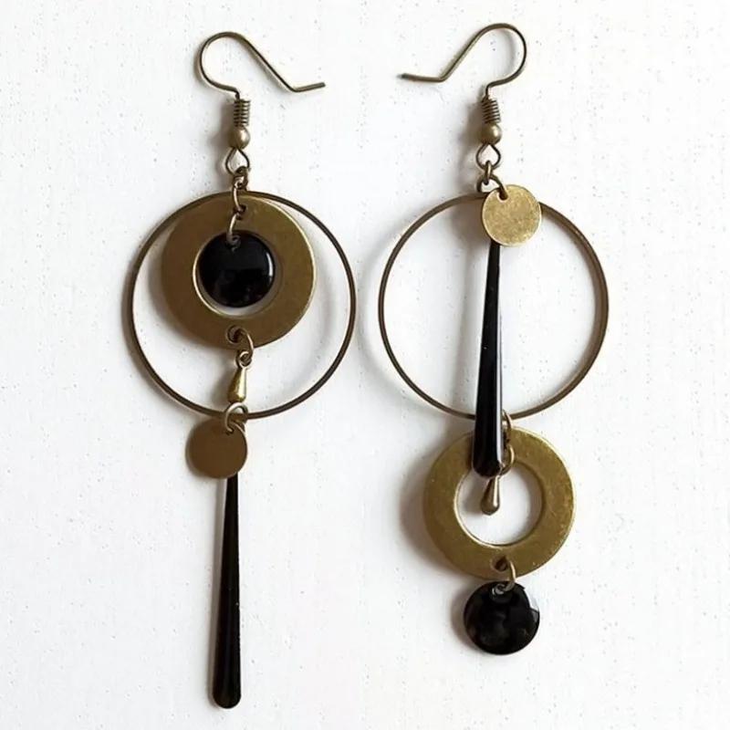 Vintage Classic Asymmetric Exaggerated Personality Geometric Brown Circle Earrings for Women Party Birthday Accessories Jewelry