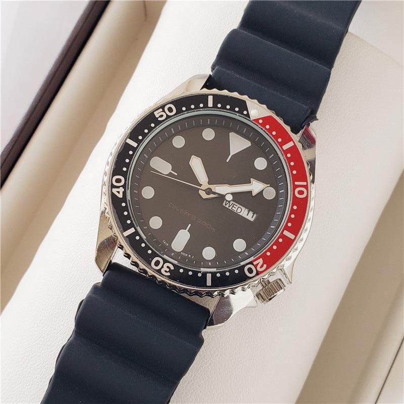Exquisite craftsmanship stainless steel tape, high quality high quality stainless steel strap, fashionable men's watch