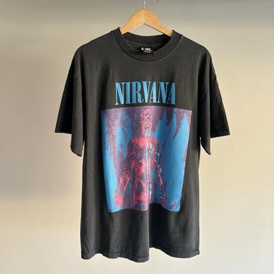Üst giysisi – T-shirtler