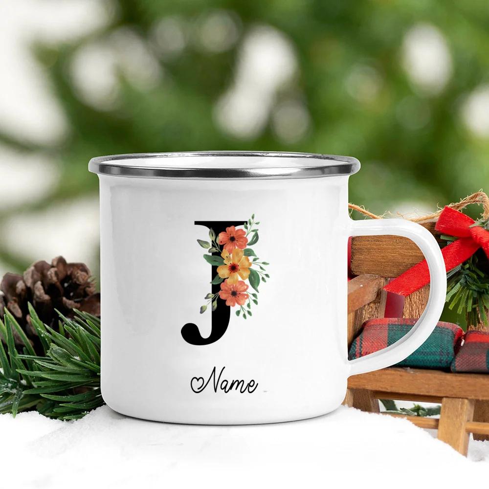 Personalisierte Namens Emailletasse Benutzerdefinierte Blume Buchstabe Alphabet Tasse Camping Henkel Kaffee Tee Milch Tassen Festliche Geburtstagsgeschenke